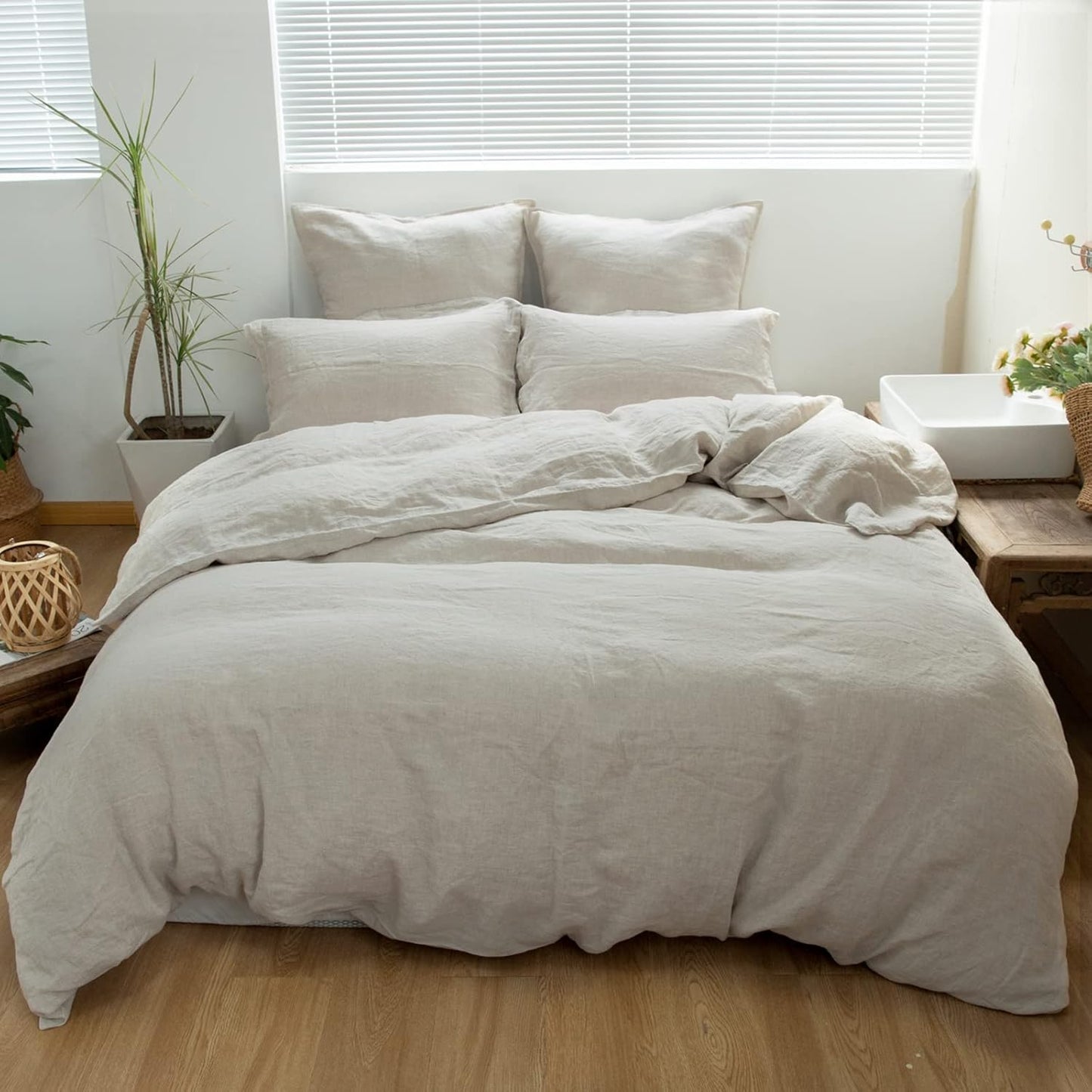 Simple&Opulence 100% Linen Duvet Cover Set 3pcs Basic Style Natural French Washed Flax Solid Color Soft Breathable Farmhouse Bedding with Button Closure - White, Queen
