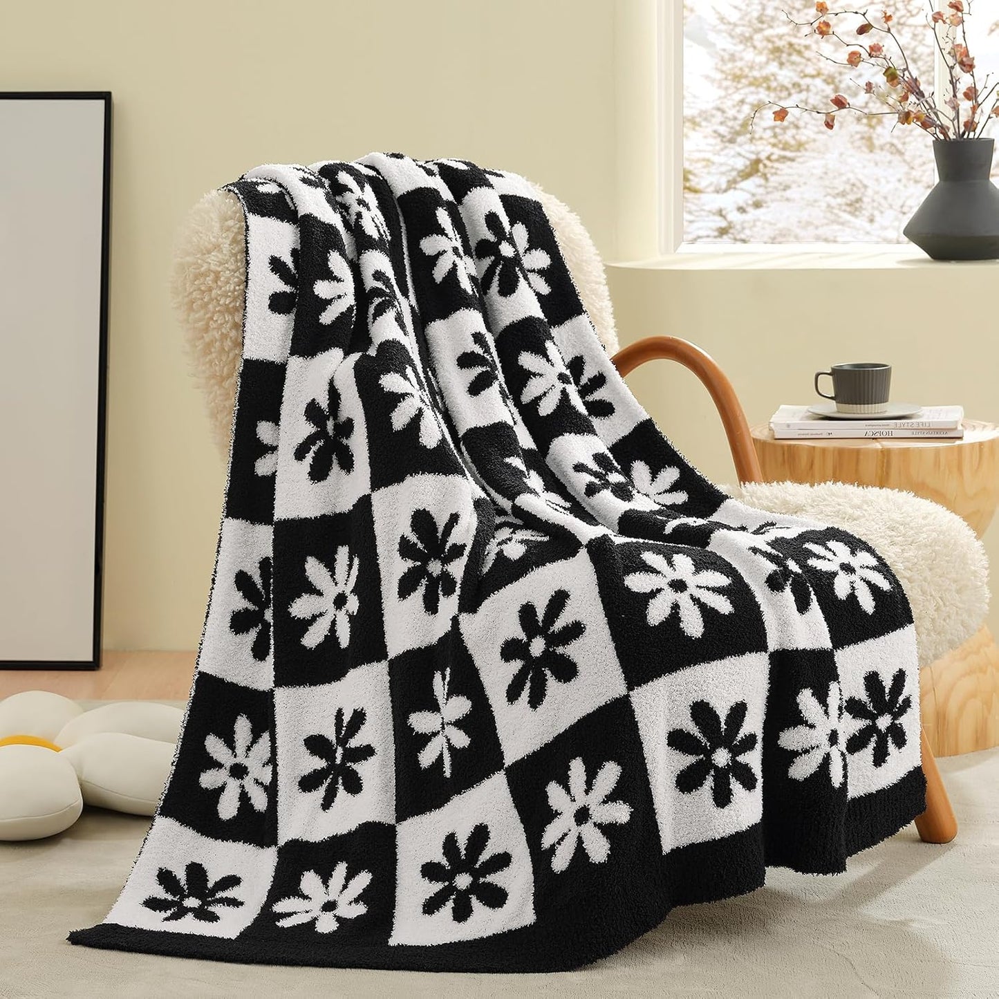 Snuggle Sac Leopard Throw Blanket for Couch Bed Sofa 50x60 inches, Reversible Beige Leopard Blanket Ultra Soft Cozy Blankets for Women Mothers Birthday Gifts
