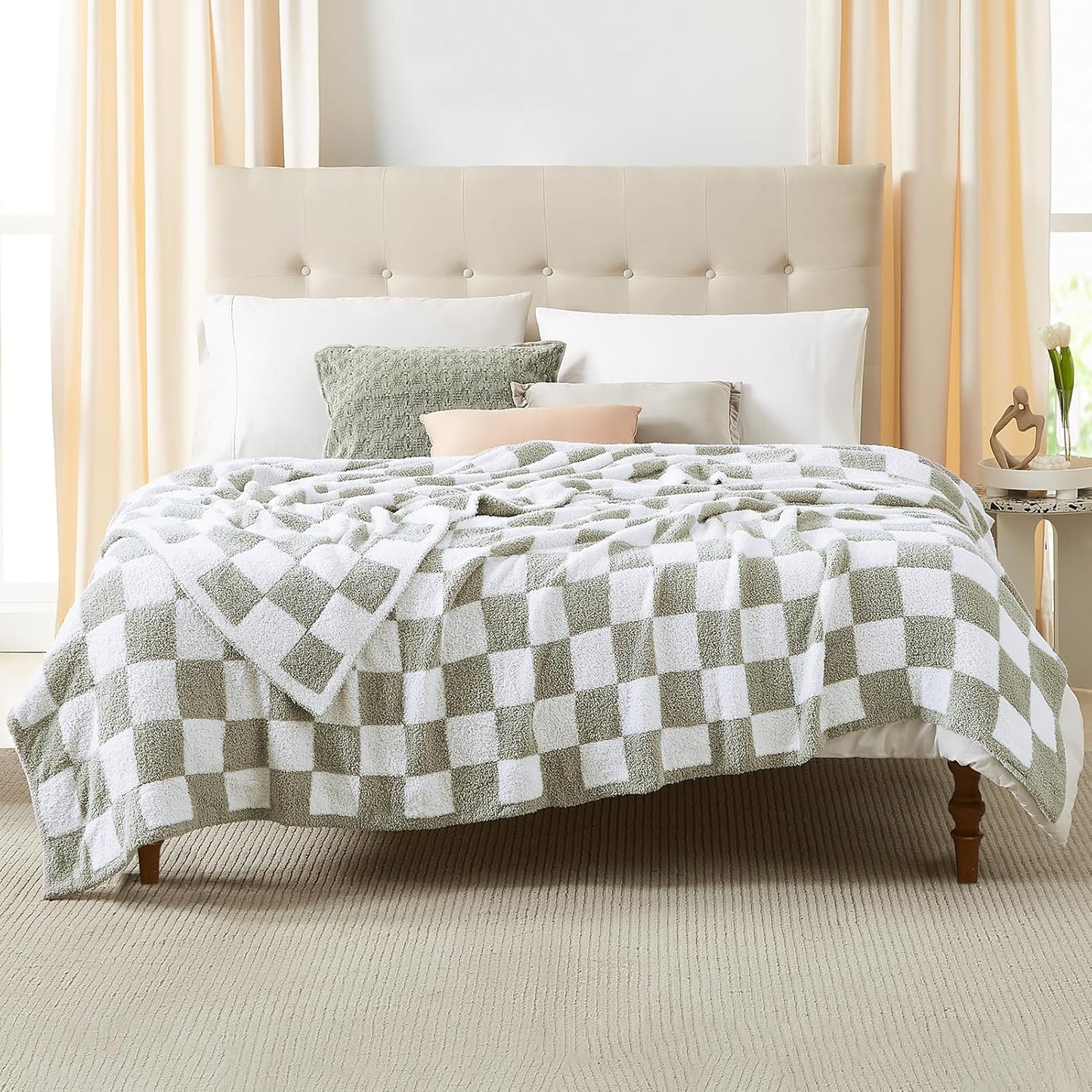 WRENSONGE Checkered Throw Blanket, Sage Green Soft Cozy Fluffy Hand Made Throw Blankets for Couch, Sofa, Chair, Bed, Camping, Picnic, Travel Lightweight Bed Blankets for Women Mothers Birthday Gifts