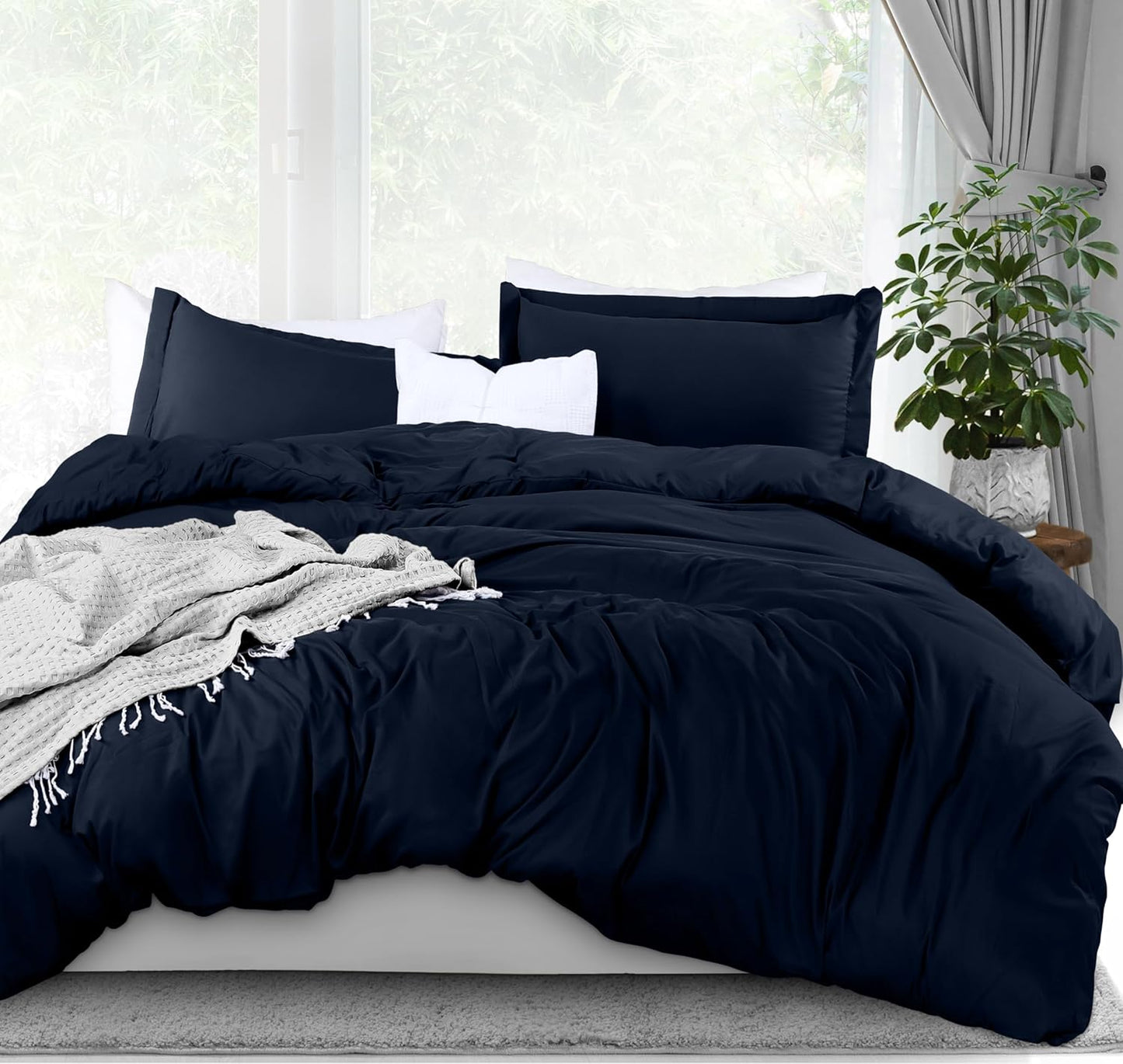 Utopia Bedding Duvet Cover Queen Size - 3 Piece with Zipper Closure - 1 Comforter Cover 90X90 Inches & 2 Pillow Shams 20X26 Inches (White) Comforter Not Included