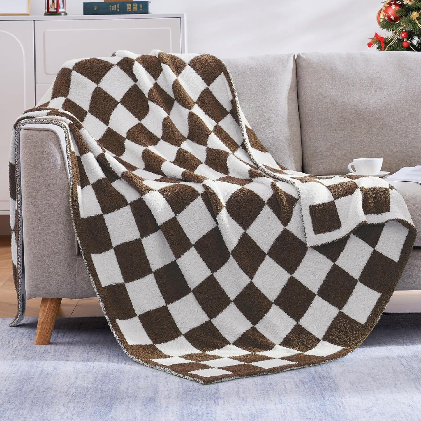 WRENSONGE Checkered Throw Blanket, Sage Green Soft Cozy Fluffy Hand Made Throw Blankets for Couch, Sofa, Chair, Bed, Camping, Picnic, Travel Lightweight Bed Blankets for Women Mothers Birthday Gifts