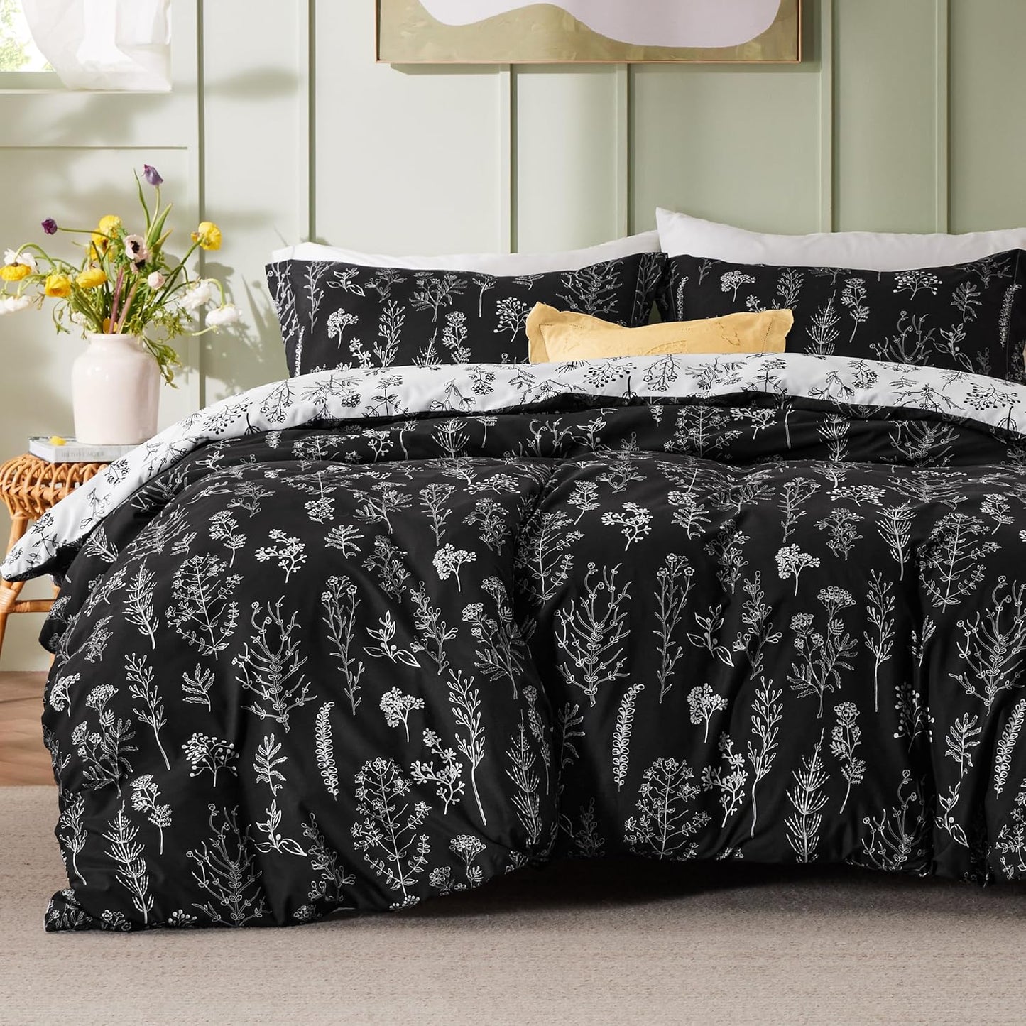 Bedsure Duvet Cover Queen Size - Gingham Reversible Buffalo Plaid Duvet Cover Set with Zipper Closure, 3 Pieces Blue Bedding Set with 8 Corner Ties and 2 Pillow Shams 20"x26"