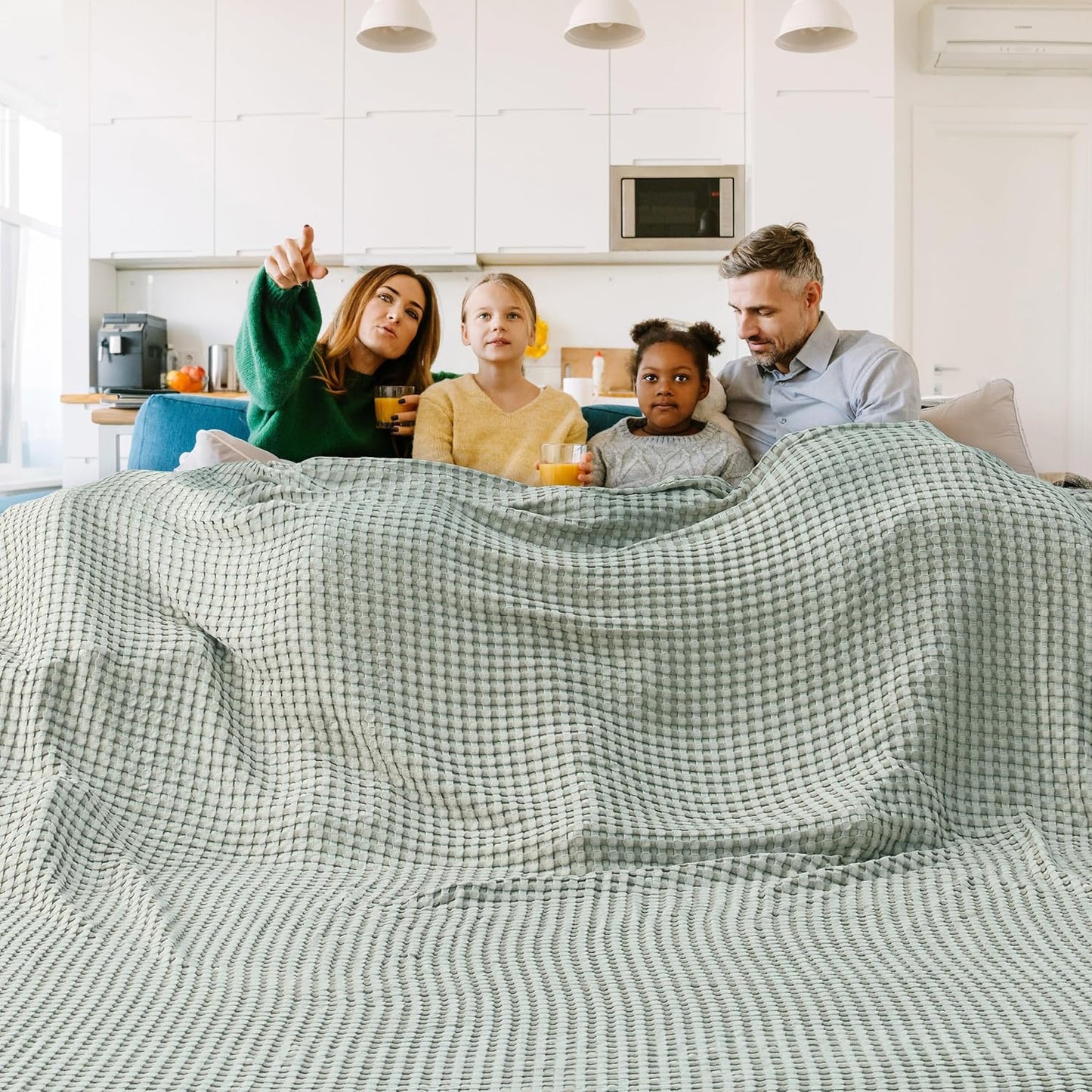 Bedsure Cooling Cotton Waffle Queen Size Blanket - Lightweight Breathable Summer Blanket of Rayon Derived from Bamboo for Hot Sleepers, Luxury Throws for Bed, Couch and Sofa, Ivory, 90x90 Inches